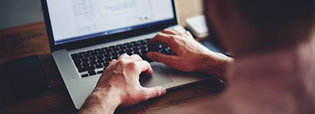 Professional optimising the client site